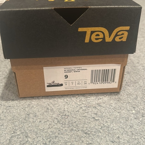 Teva Women’s Orginal Universal Sandals - Picture 3 of 3